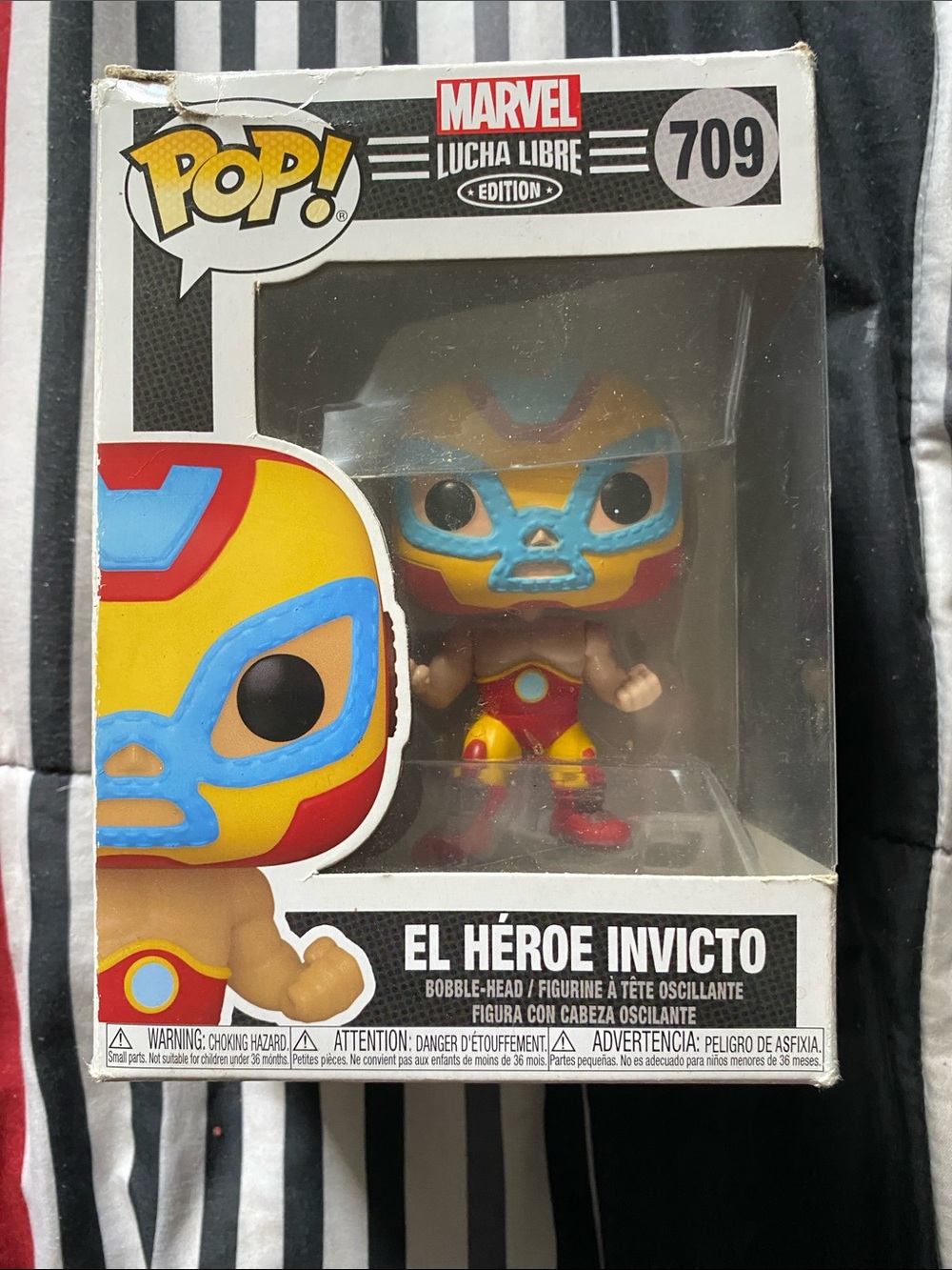 Marvel El Héroe Invicto Lucha Libre Pop! Vinyl - Yellow & Blue